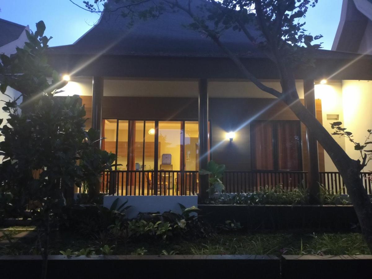 Vimala Hill Villa And Resort - 3 Bedrooms Bogor Exterior photo