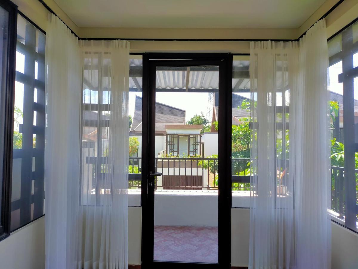 Vimala Hill Villa And Resort - 3 Bedrooms Bogor Exterior photo